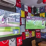 King\'S Apartments 202